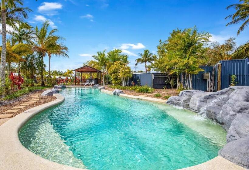 리조트 Tin Can Bay Marina Villas