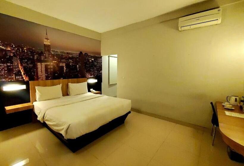 هتل Sampurna Cirebon