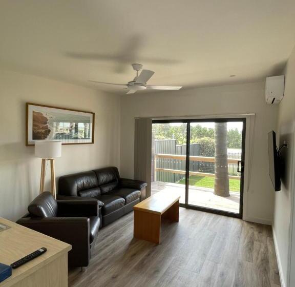 Inverloch Motel