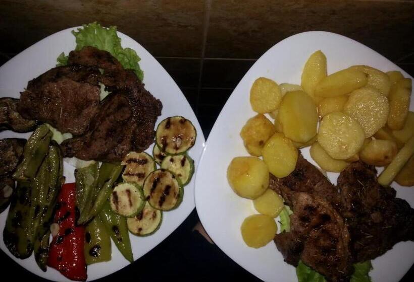 پانسیون Guest House Flodisa