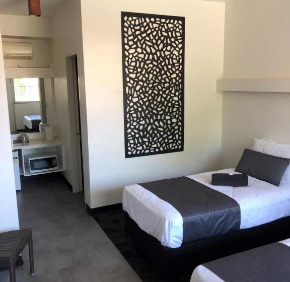 The Stuart Hotel Motel