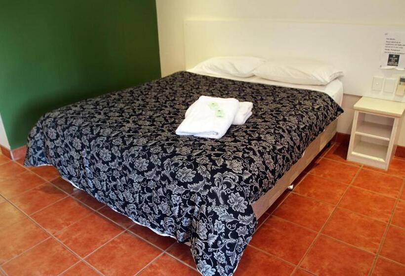 The Stuart Hotel Motel