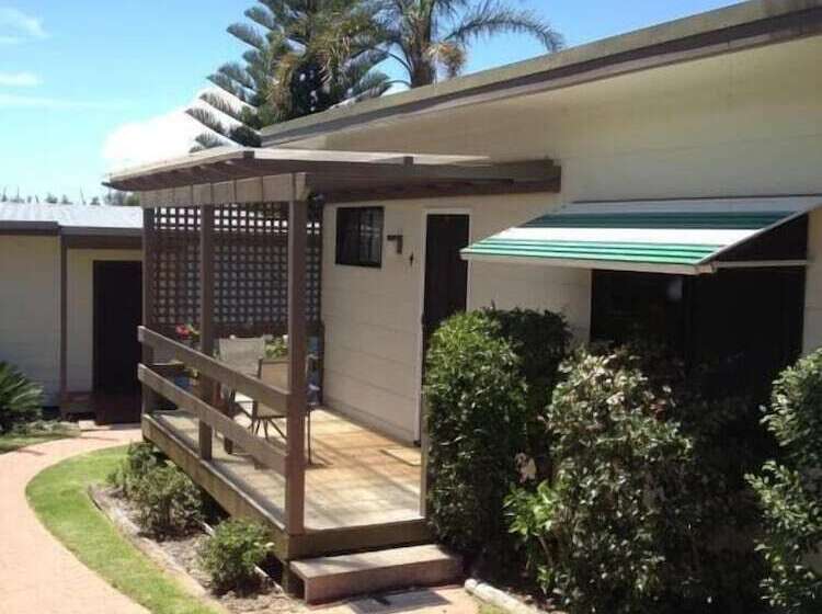 Anglesea Lodge