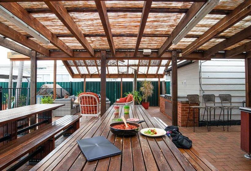 هاستل Backpackers Newcastle