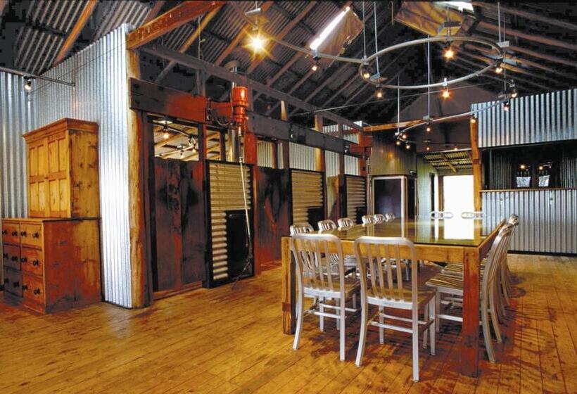 مبيت وإفطار Black Sheep Inn