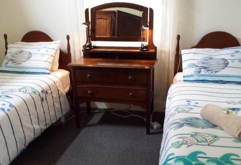 민박 Carisbrook Cottage Queenscliff