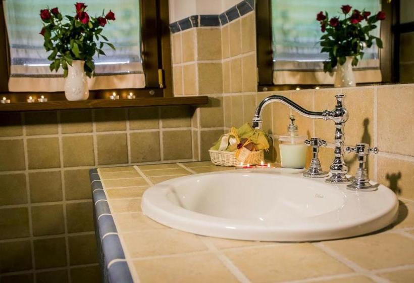 مبيت وإفطار La Finestra Sul Conero