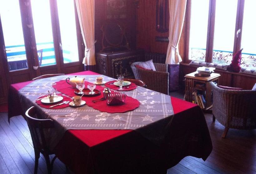 住宿加早餐  Villa De Jade