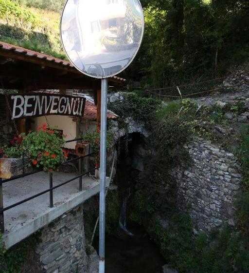 فندق A Cà Du Barbijun