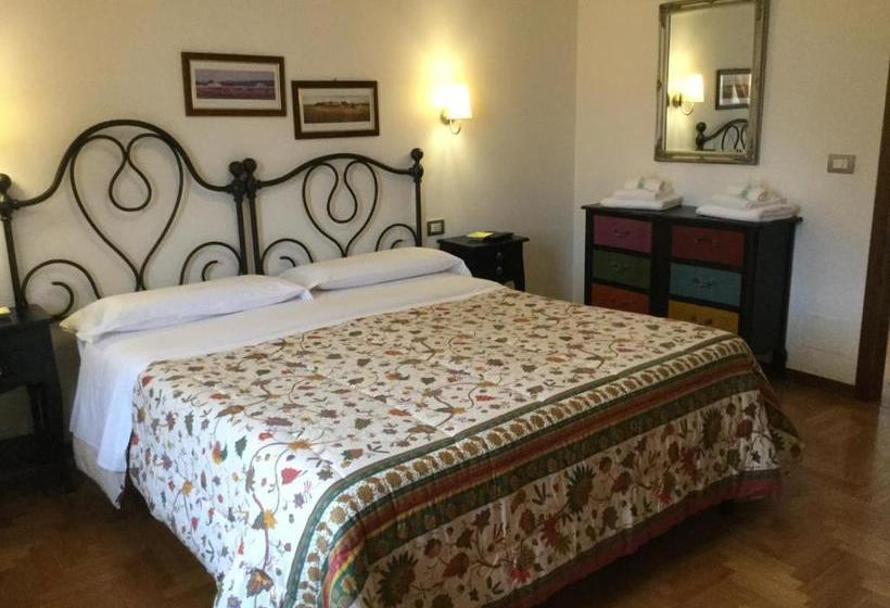 호텔 Agriturismo La Sede Di Carlo