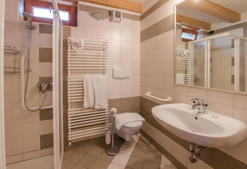호텔 Albergo Al Fontanin