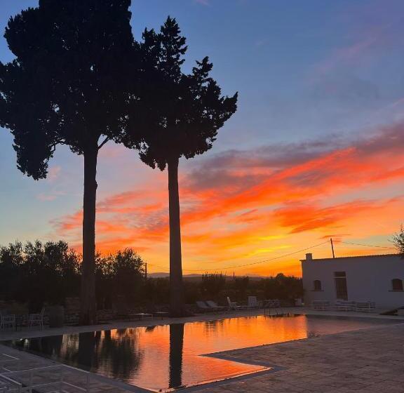 호텔 Masseria Celentano Relais & Agriturismo