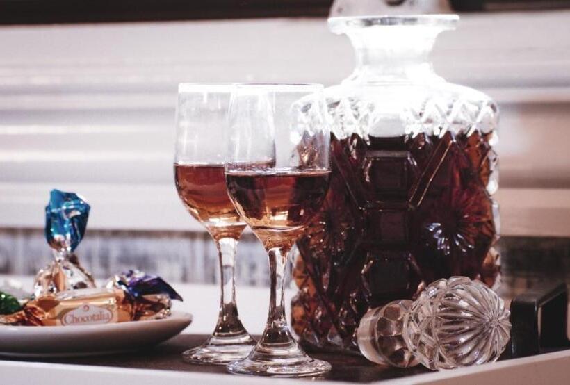 Отель Trawool Shed Cottages, Cafe And Restaurant