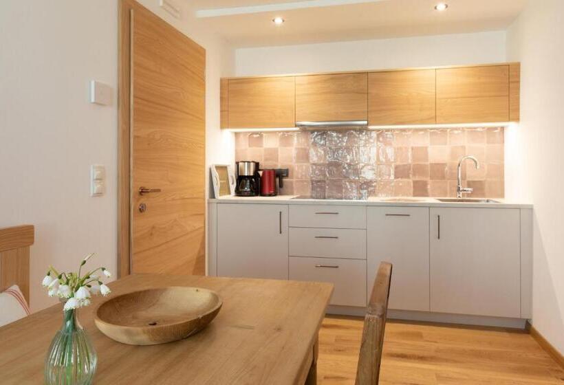 בית מלון כפרי Weingut Pardellerhof