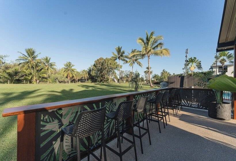 Kinka Palms Motel
