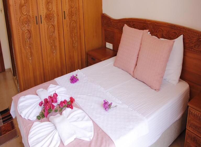 Limon Otel
