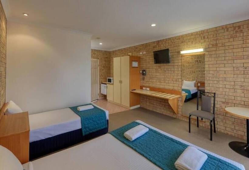 汽车旅馆  Mulga Country Motor Inn