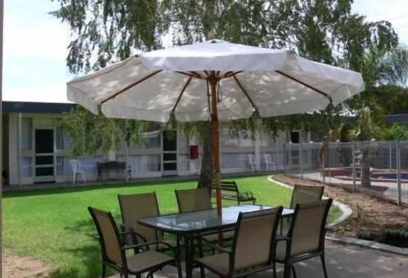 فندق على الطريق Warrina Motor Inn Wodonga Cbd