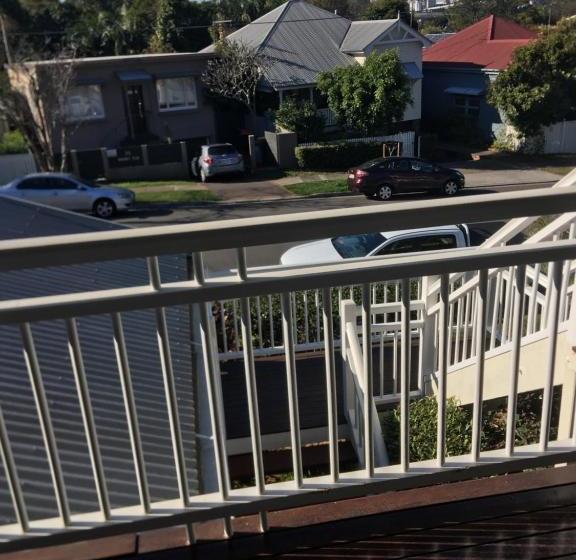 Swan Inn Bed And Breakfast