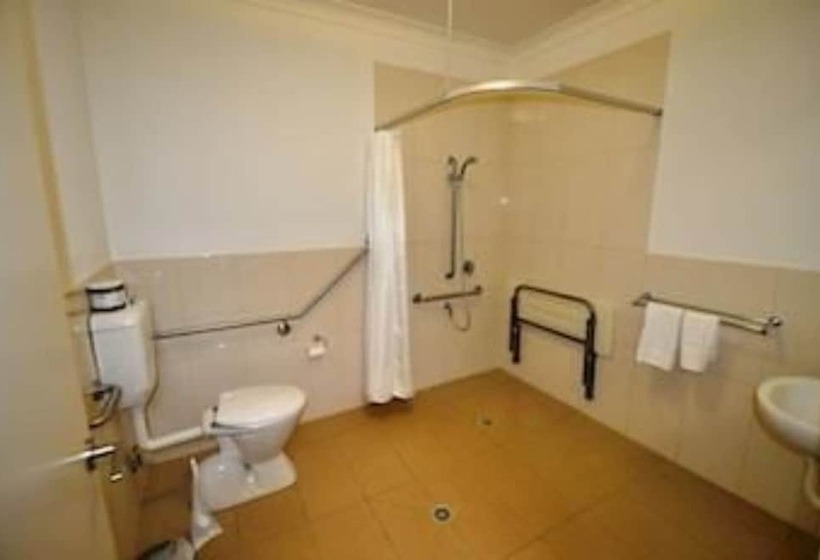 The Australian Hotel Motel