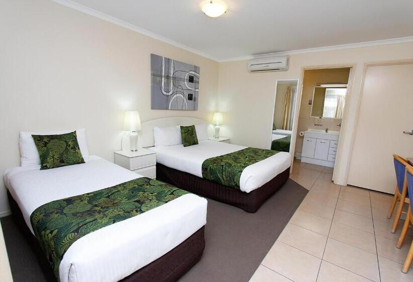 The Palms Motel