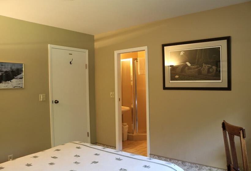 مبيت وإفطار Mulvehill Creek Wilderness Inn