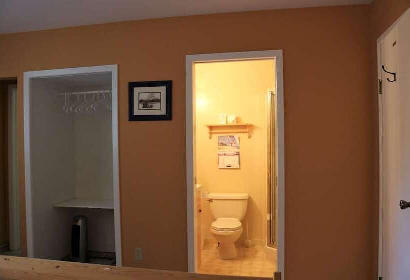 مبيت وإفطار Mulvehill Creek Wilderness Inn