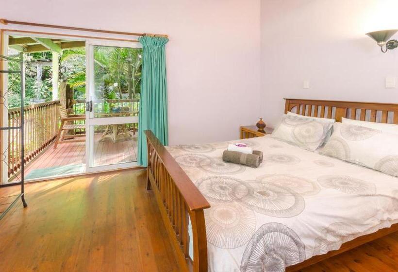 Epiphyte B & B