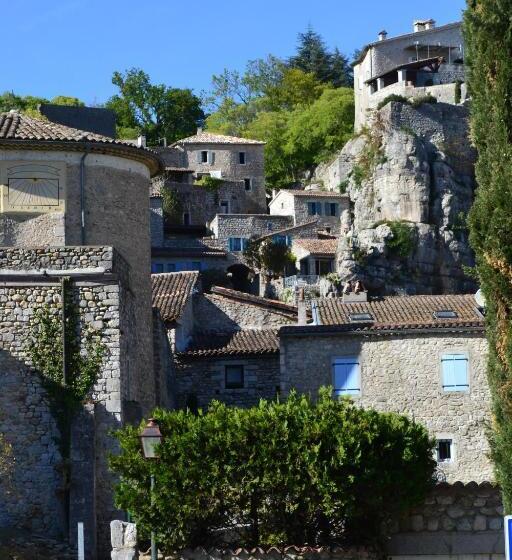 فندق Hôtel La Garenne
