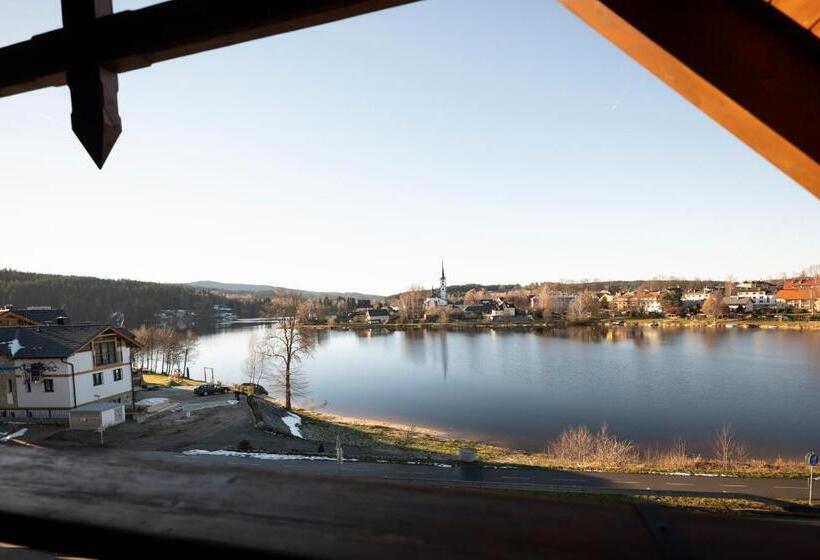 בית מלון כפרי Leyla