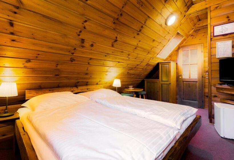 בית מלון כפרי Leyla