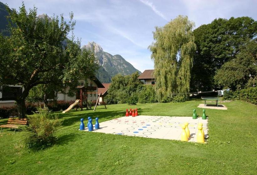 Отель Tschitscher