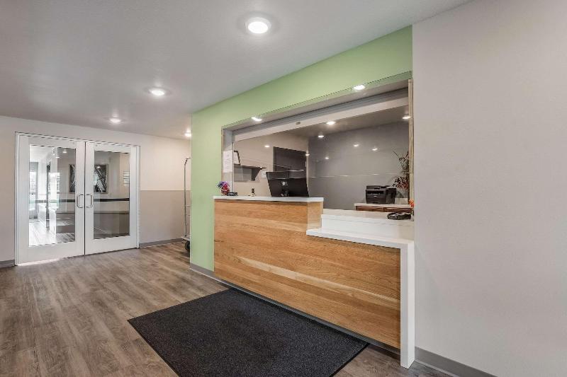 בית מלון כפרי Woodspring Suites Chicago Midway