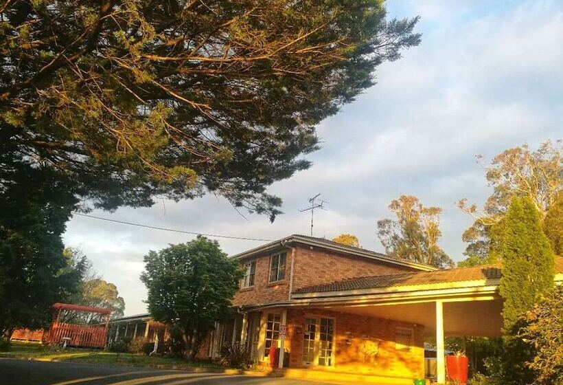 汽车旅馆  Poplars Inn Mittagong