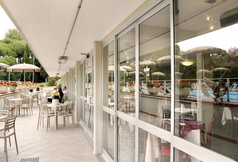 Pfa Hotel La Darsena   Follonica