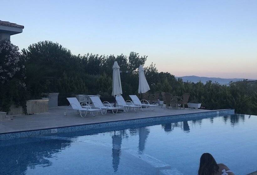 Siesta Otel Bozcaada