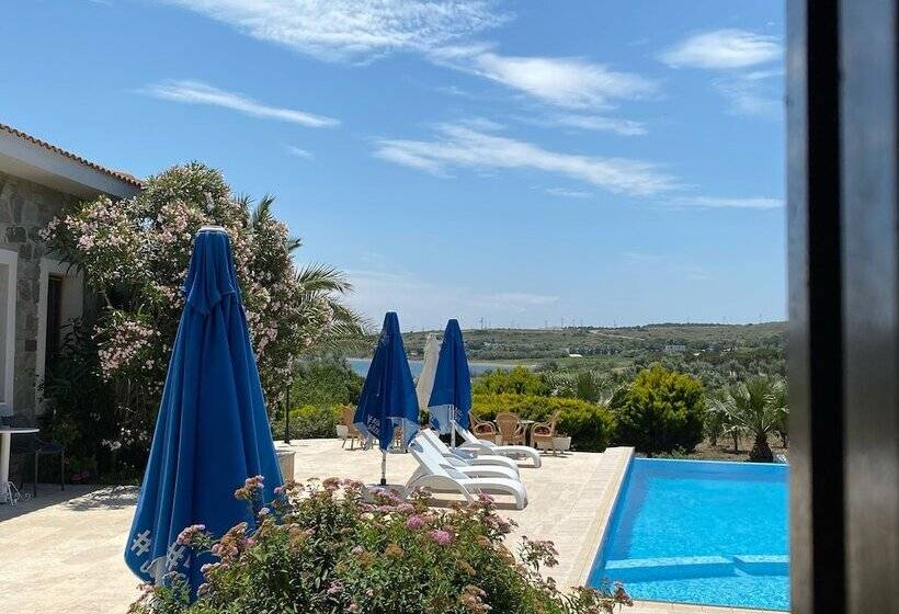 Siesta Otel Bozcaada