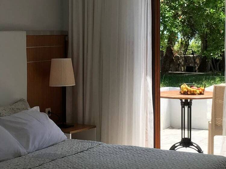 Siesta Otel Bozcaada