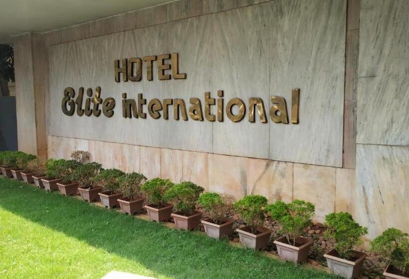 فندق Elite International Thrissur