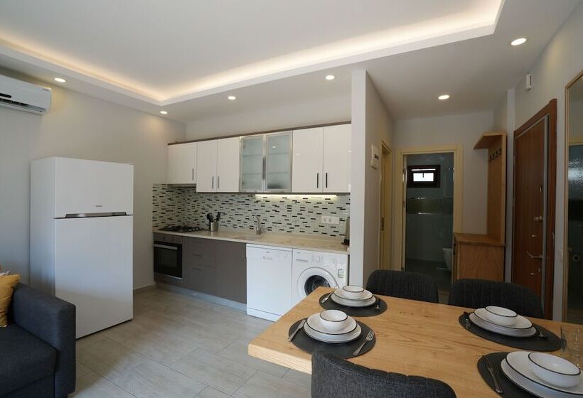 Maye Residence