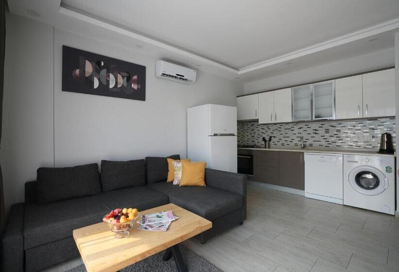 Maye Residence