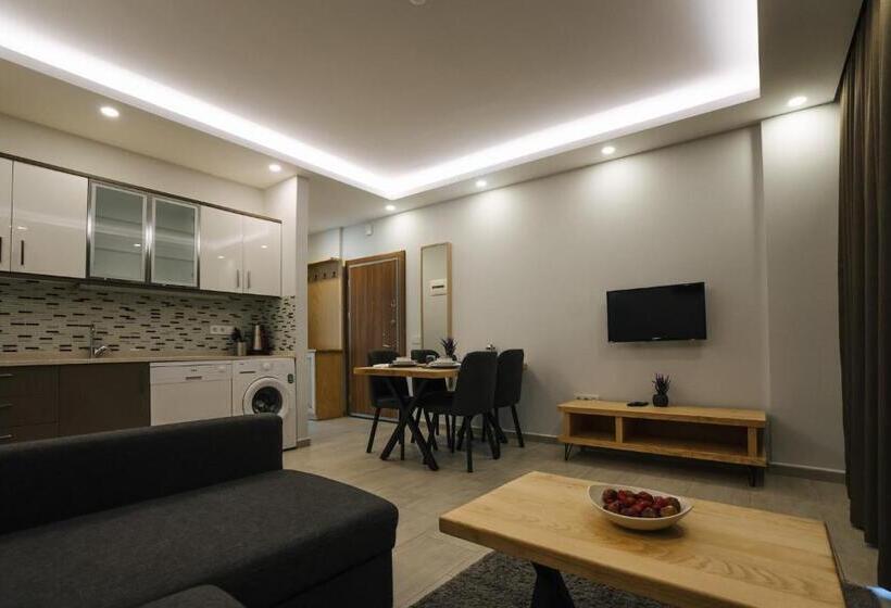 Maye Residence