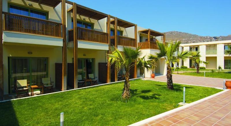 Giannoulis   Grand Bay Beach Resort