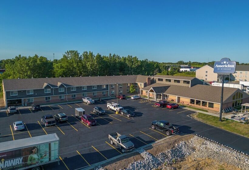 فندق Americinn By Wyndham Ames