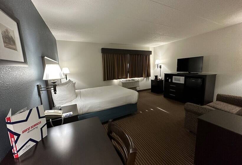 هتل Americinn By Wyndham Menominee