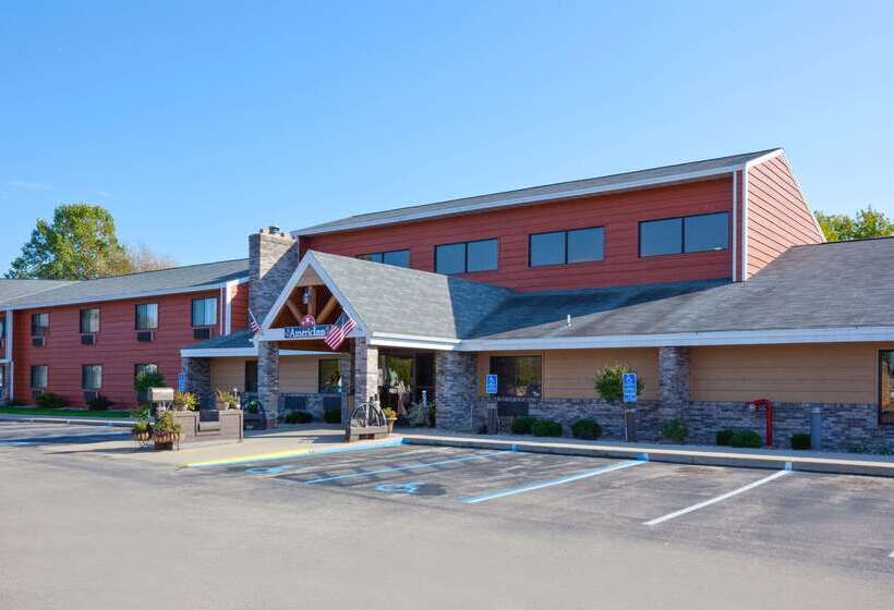 هتل Americinn By Wyndham Menominee