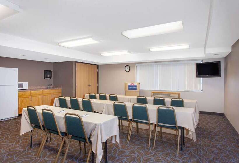 ホテル Americinn By Wyndham North Branch