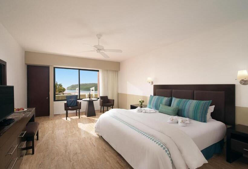 ホテル El Cid Castilla Beach