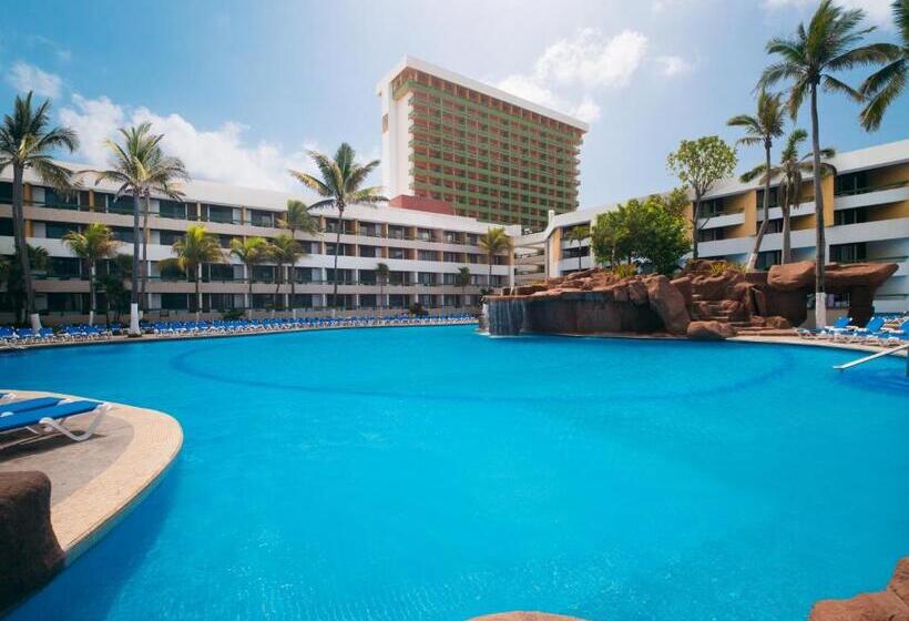 ホテル El Cid Castilla Beach