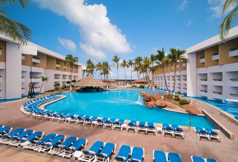 ホテル El Cid Castilla Beach